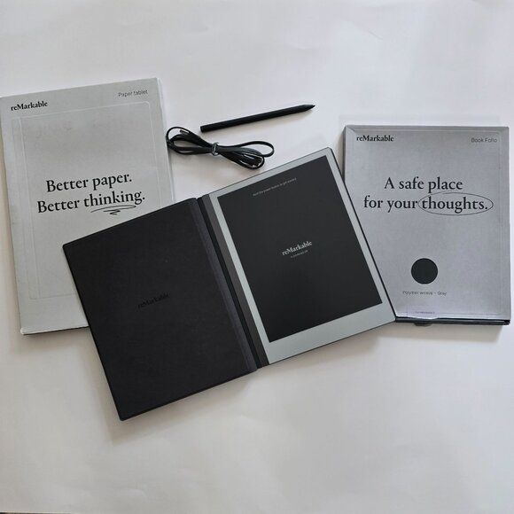 Remarkable 2 Paper Tablet And Book Folio Essentials Bundle - Picture 12 of 16